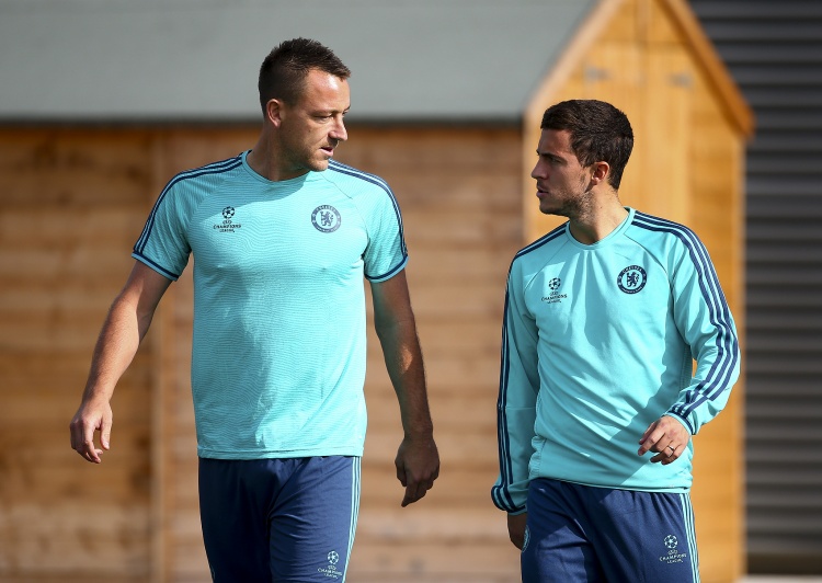 特里：利物浦有望卫冕英超致敬若塔 切尔西阵容年轻谈争冠压力大